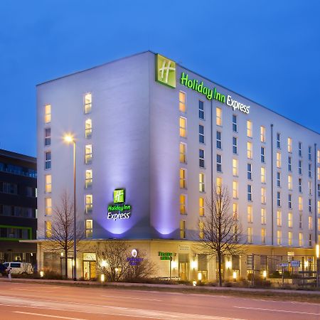 Holiday Inn Express Nuernberg-Schwabach Dış mekan fotoğraf