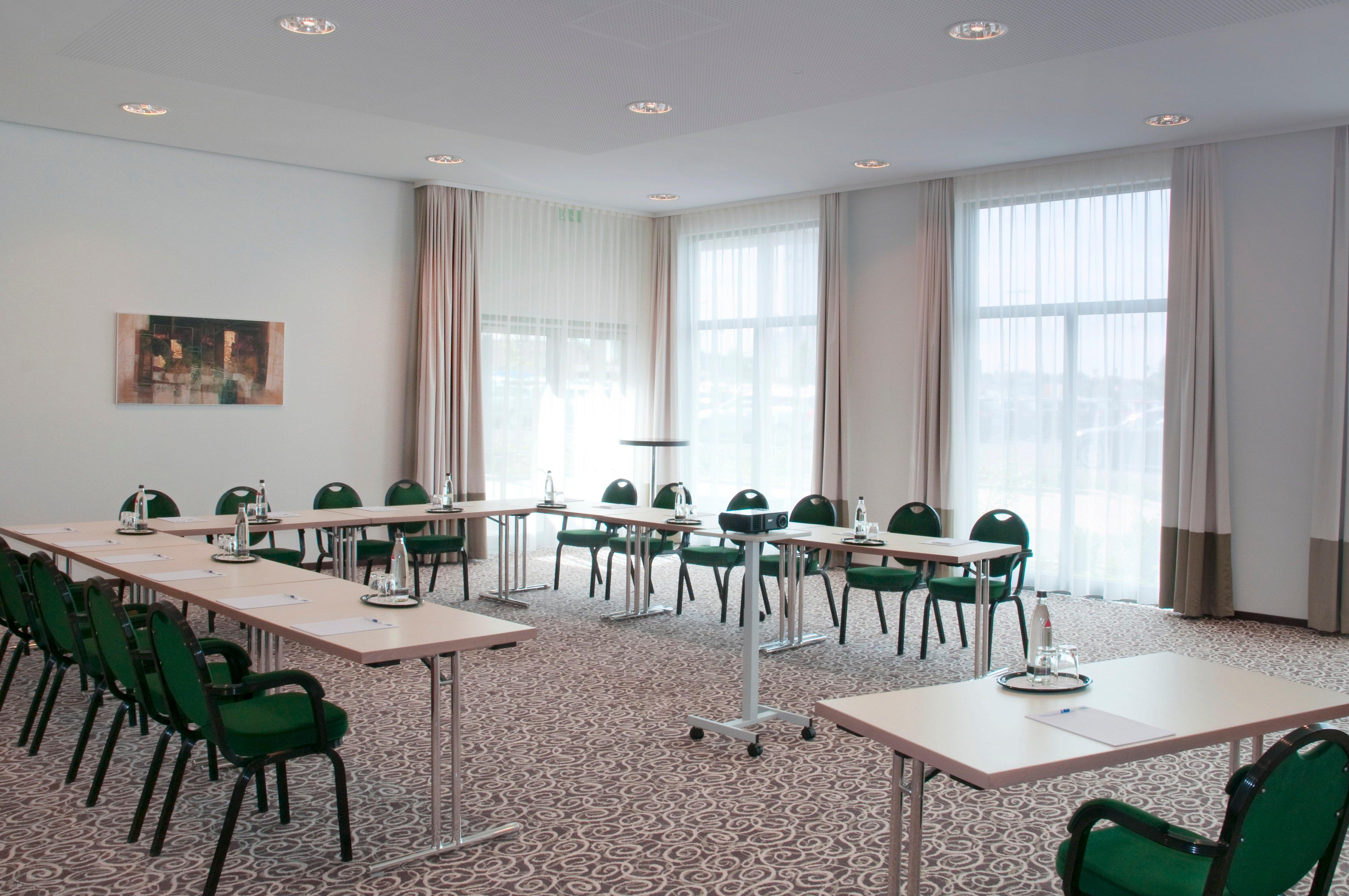 Holiday Inn Express Nuernberg-Schwabach Konforlar fotoğraf