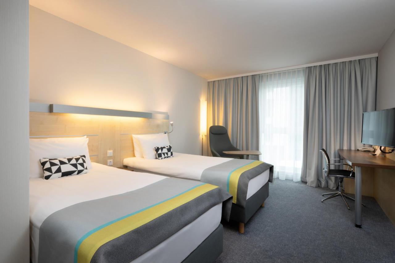 Holiday Inn Express Nuernberg-Schwabach Dış mekan fotoğraf
