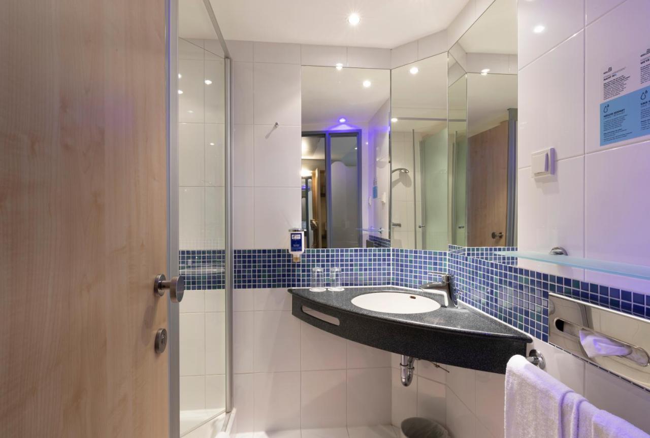 Holiday Inn Express Nuernberg-Schwabach Dış mekan fotoğraf